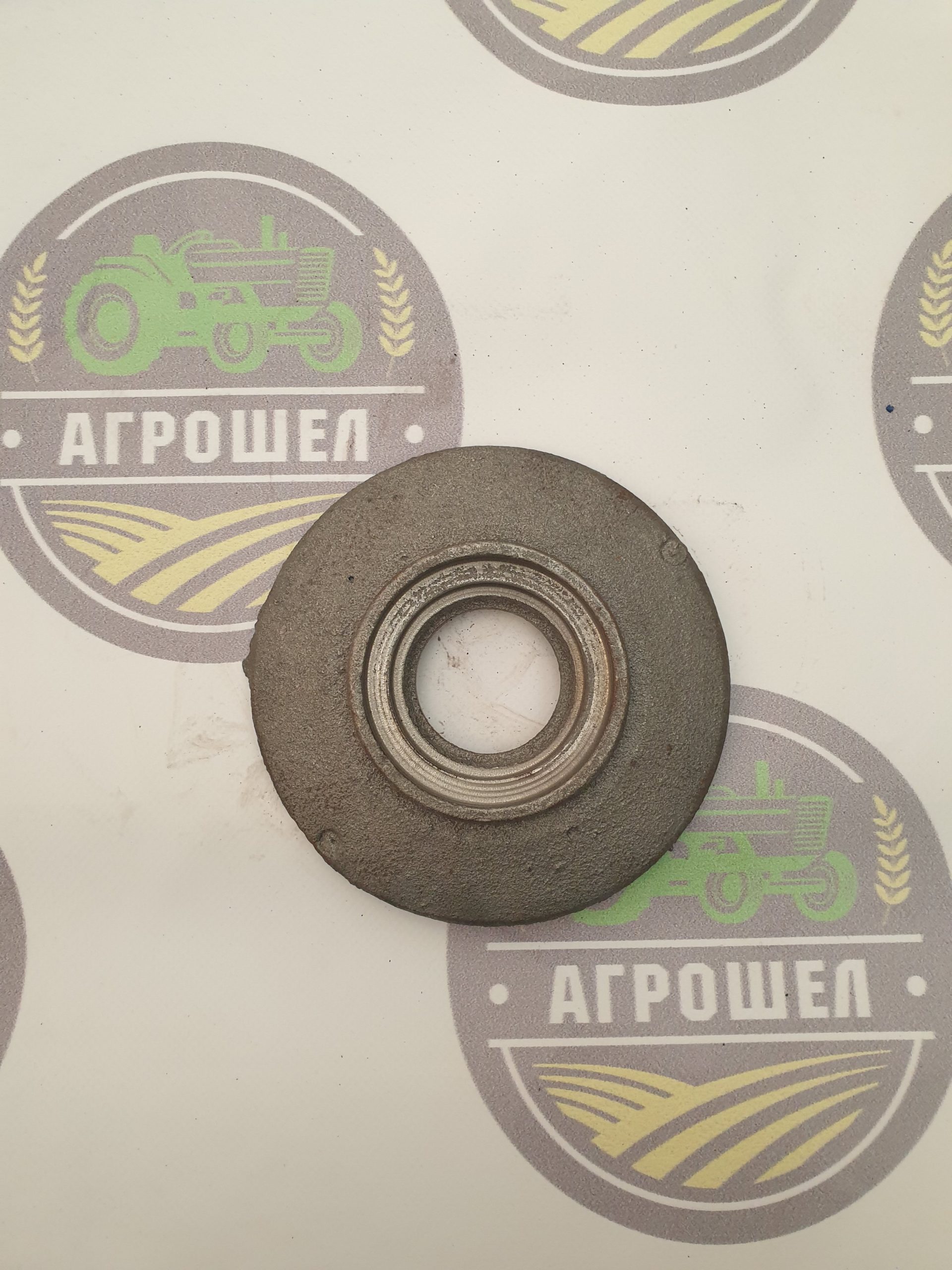 Кришка БДТ (під підшипник 7515) БДТ 01.025 (чавун)