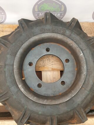 Шина КРН 5.00-10 з протектором В-19АМ НС4 VOLTYRE