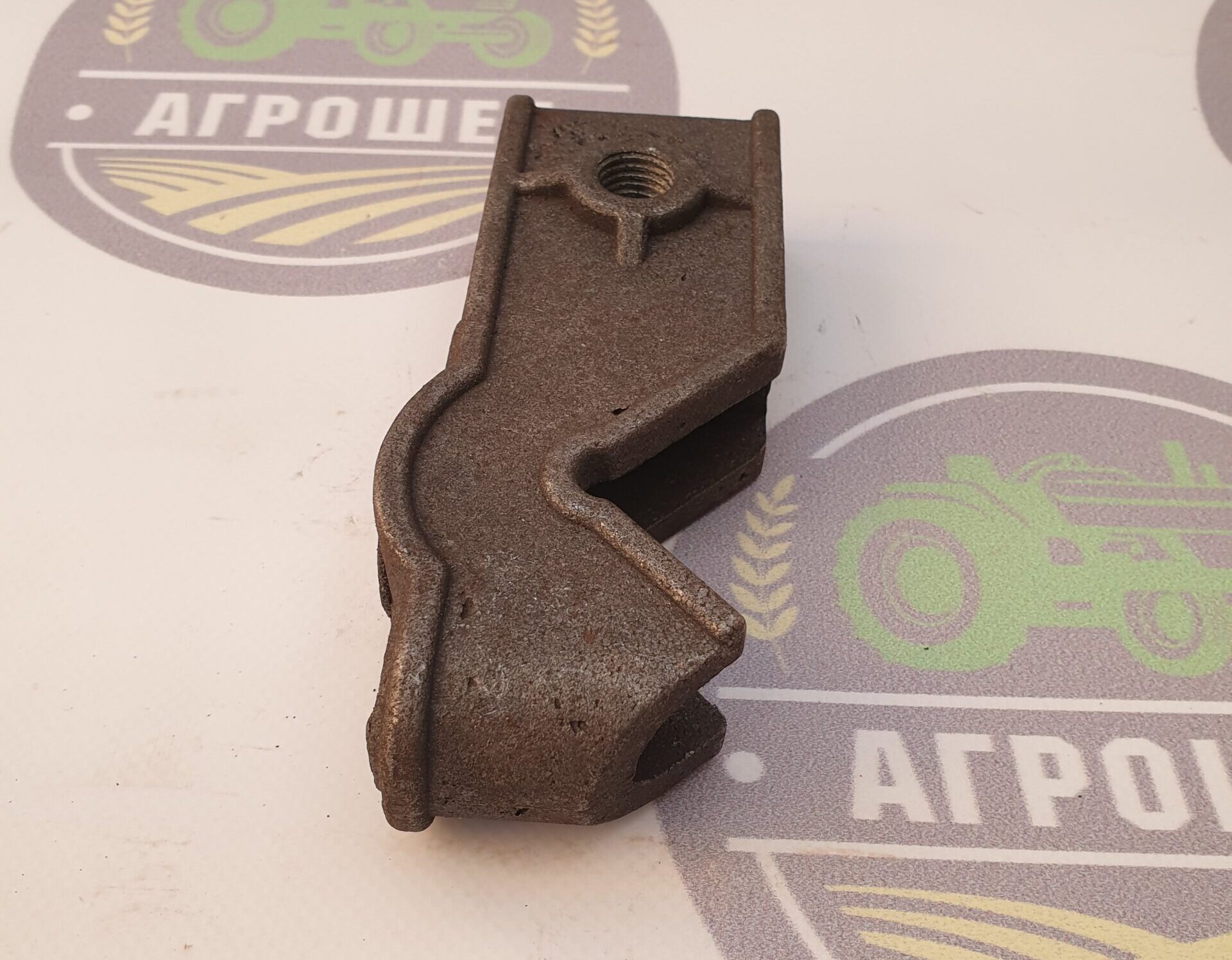 Кронштейн Н.089.01.215 культиватора КРН