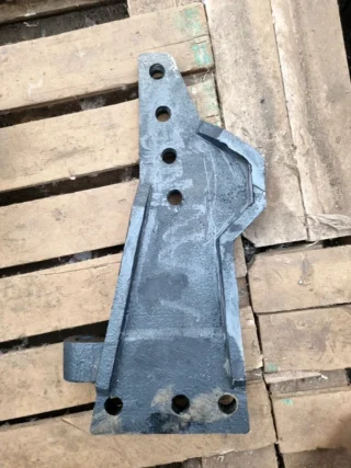 Стійка плуга ПЛВ 31-301 (чавун)