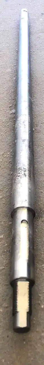 Вал 3518050-26049 молотильного барабана