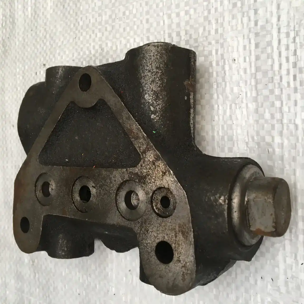 Клапан 57.04.00.000 гідророзподільника