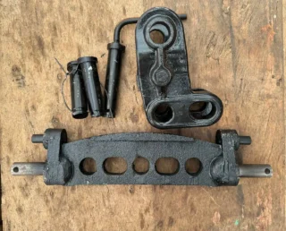 Поперечка нижня Т25-2805080 (у зборі) Т-40